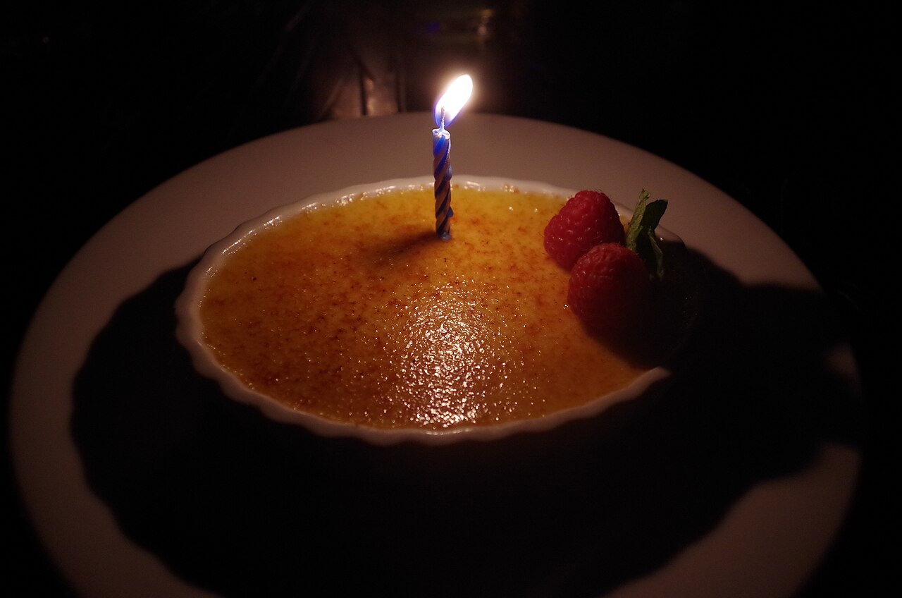 Crème brûlée à la violette